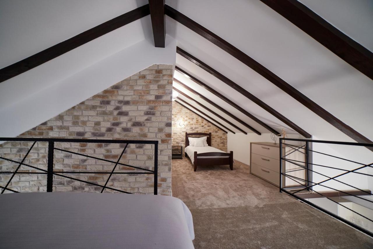 Hotel Casa Piti Braszów Zewnętrze zdjęcie