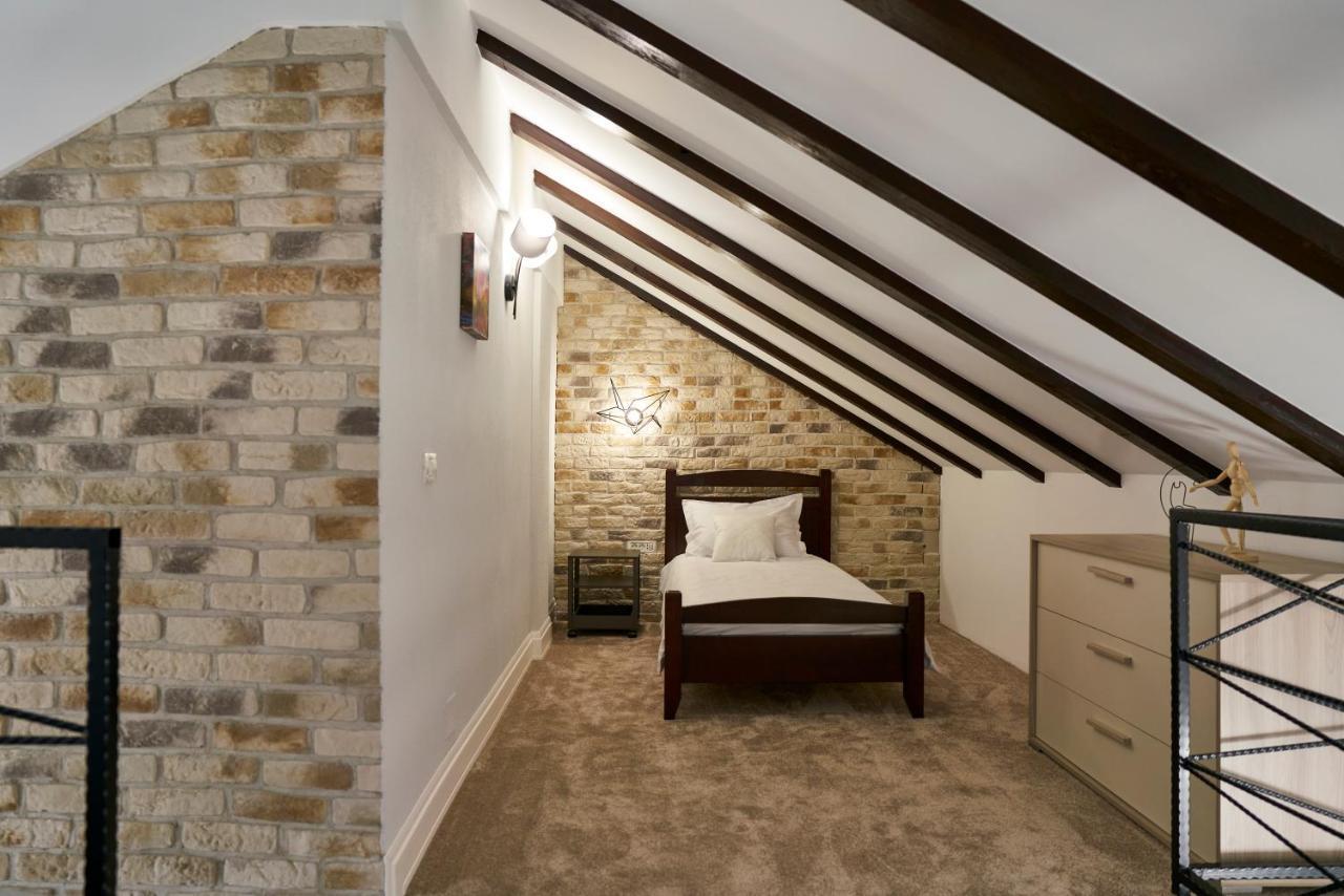 Hotel Casa Piti Braszów Zewnętrze zdjęcie